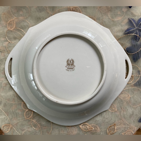 Lenox "Serenade" Open Candy Dish - flowers & bird with handles and Gold Trim - Picture 2 of 6